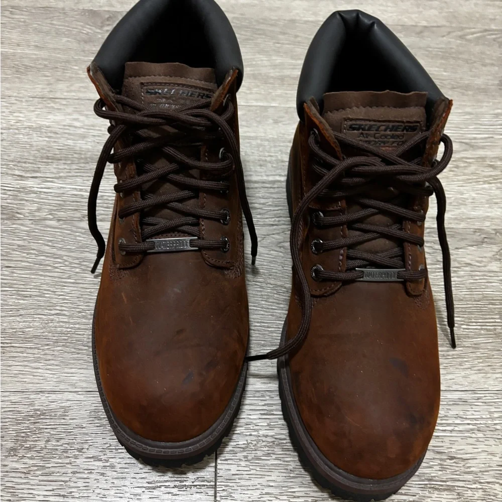 NWOT Skechers Men's Dark Brown Lace-Up Leather Work Boots